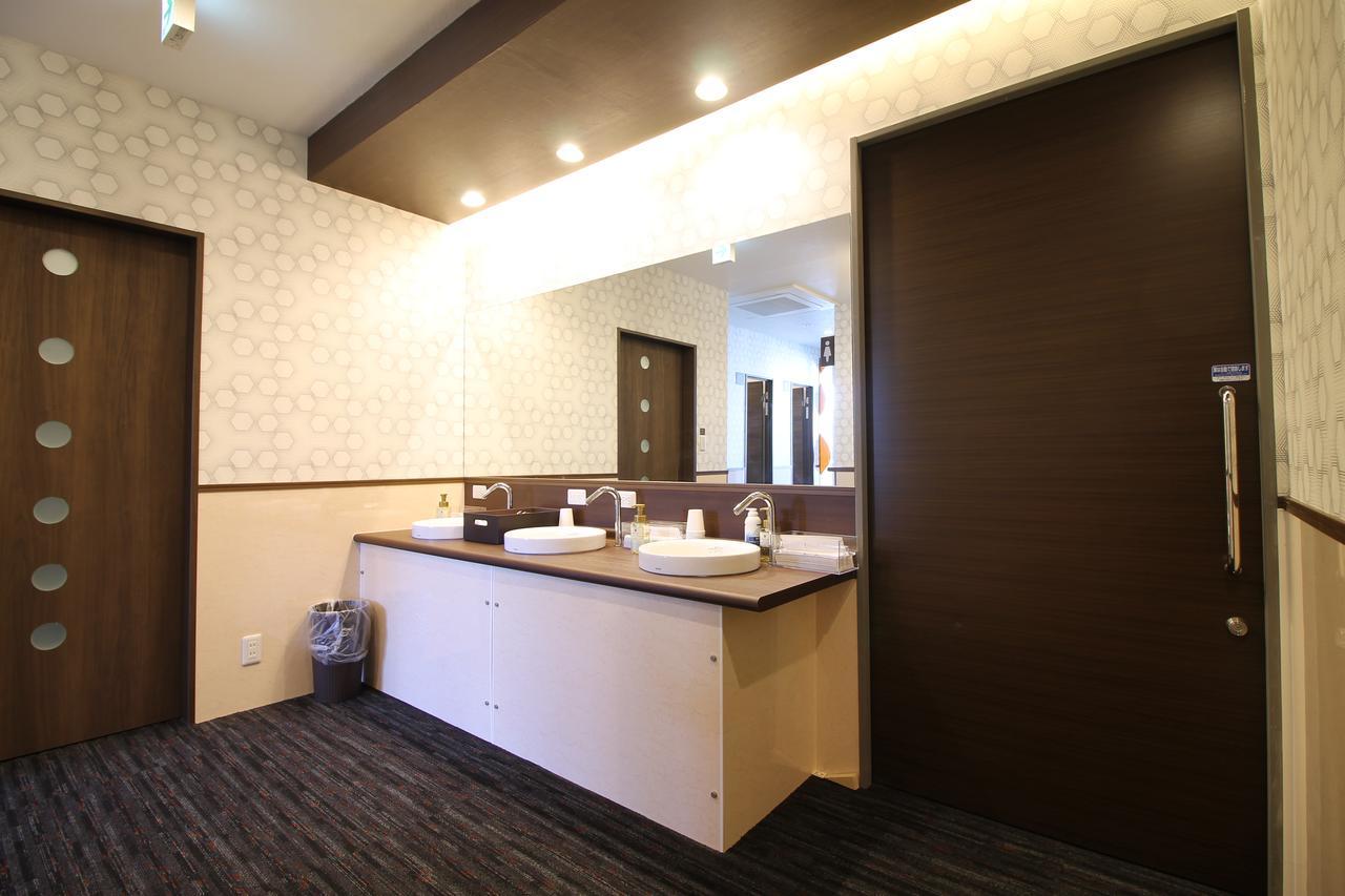 Sejour Inn Capsule Hiroshima Exterior photo